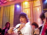 Sabrina Salerno под юбкой