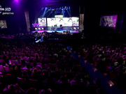 Болгарская певичка РАЙНА светит белые трусики