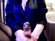 EVA1172a - хуепоъёмная латышская мамочка трахает себя дилдо в общем чате .!. ))