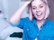 Красотка izabella показывает письку