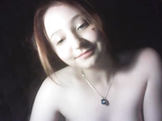 Etonasya показывает попу