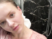 Lunaaaura в душе попка сиськи