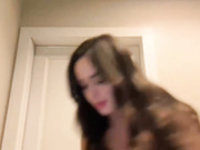 -Sasha-Orlova-дрочка в туалете-2