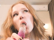 Silkencrave