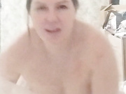 Голая девица