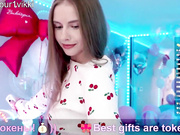VikkiExtraCheese ДР