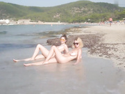 Alissa & Mila