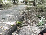 Евгения из Нижнего дрочит в парке