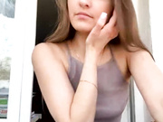 -SweetKate- раздевается на балконе садится на лицо