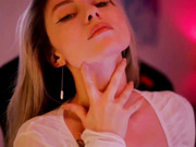 D_i_aM в тонких телесных колготках-2