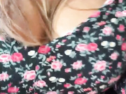 OrgazMia дрочит в такси