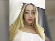 Chloee(Даша из Болгарии) в бесшовных в примерочной