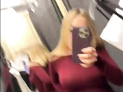 Chloee в примерочной-2
