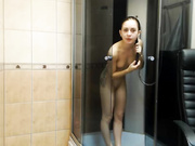 Kitty_lowe