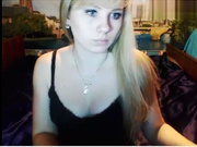 sabynahoney ласкает киску