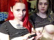 таня бейлис с подругой