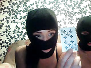 Парочка в масках