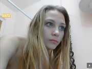BantikBoy7 сосёт швабру