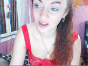 lisi4e4ka показывает фигурку