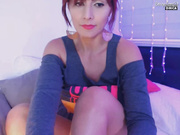 Meegan в футболке