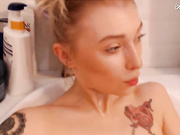 DONTKILLMVIBE bubble bath 2