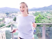 thebitches (водные процедуры на балконе отеля)